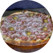 Tradicionais: 05- Calabresa - Pizza Grande (Ingredientes: Muçarela,  Calabresa,  Cebola,  Azeitona,  orégano)
