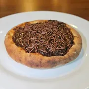 Esfirras Doces: Brigadeiro - Creme de Leite e Brigadeiro