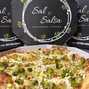 Tradicionais: 27.Brócolis - Pizza Grande (Ingredientes: Brócolis, Molho Artesanal, Mussarela, Orégano)