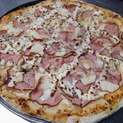 Tradicionais: 41.Canadense - Pizza Grande (Ingredientes: Catupiry, Champignon, Lombo Defumado, Molho Artesanal, Mussarela, Orégano)