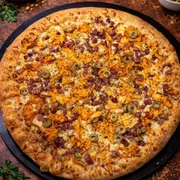Tradicionais: INSTAGRAN DE FRANGO E BACON - Pizza Grande (Ingredientes: Molho de Tomate, Mussarela, Frango Suculento, Bacon, Azeitona, Orégano)