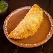 Tradicionais: Chocolate - Pastel Chinês | P - 16cm (Ingredientes: Massa Artesanal, Chocolate Preto)