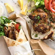 Sanduíches Árabes: Beirute Filé - Sanduíche Árabe (Ingredientes: Pão Árabe, Molho Artesanal, Filet Mignon em Cubos, Requeijão, Queijo Mussarela, Alface, Tomate, Batatinha Frita)