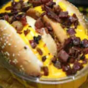 Burguer Artesanal: Jd. Guarapiranga - Burguer Artesanal (Ingredientes: Pão Brioche, Maionese da Casa, Burger de 150gr, Queijo Prato, Creme de Cheddar, Bacon, Picles)
