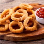 Anel de Cebola: Anel de Cebola 500g - Aneis de Cebola Deliciosos, acompanha molho!