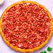 Da Ilha Tonel: A Toscana - Pizza Grande (Ingredientes: Molho de Tomate Artesanal, Presunto, Calabresa, Bacon, Queijo Mussarela, Tomate, Cebolas, Azeitonas, Orégano)