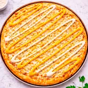 Da Ilha Tonel: Timão Dourado - Pizza Grande (Ingredientes: Molho de Tomate Artesanal, Alho, Cheddar, Catupiry, Queijo Mussarela, Tomate, Cebolas, Azeitonas, Orégano)