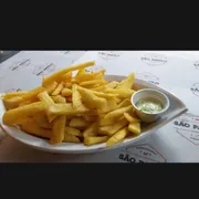 Aperitivos: Batata Frita - Sequinhas, crocantes por fora e macias por dentro. (Aprox 400g)