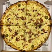 Especiais: Frango Especial - Pizza Grande (Ingredientes: Molho, Frango Desfiado, Requeijão Cremoso, Bacon Em Cubos, Mussarela, Parmesão Ralado)