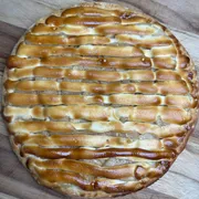 Doces Tradicionais: Banana Nevada - Pizza Grande (Ingredientes: Chocolate Branco,  Banana,  Canela)