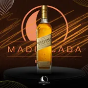 Whisky: Jhonnie Walker Gold Label 18 anos)