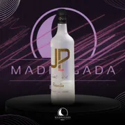 Vodka: Up Baunilha 900ML)