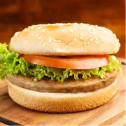 HAMBÚRGUER TRADICIONAL: Top 01 - Hambúrguer Tradicional (Ingredientes: Carne, pão com gergelim, Salada)