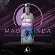 Vodka: Absolut Açaí 1LT)