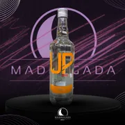 Vodka: Up Pêssego 900ML)