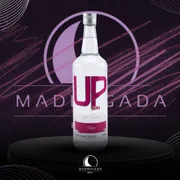 Vodka: Up Cereja 998ML)