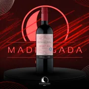 Vinhos: Vinho Chileno Sweet Red 750ml)