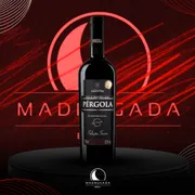 Vinhos: Vinho Pergola Tinto Suave 750ml)