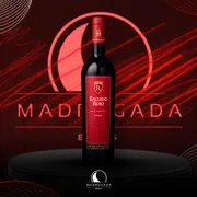 Vinhos: Vinho Chileno Escudo Rojo 750ml)