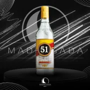 Cachaça: Cachaça 51 965ml)