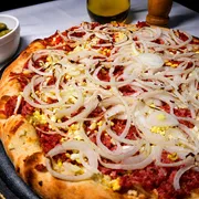 Calabresa: Baiana - Pizza Grande (Ingredientes: Calabresa Moída, Cebola, Molho de Tomate Artesanal, Ovo)