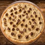 Sabores Doces Especiais: Ouro Branco - Pizza Gigante (Ingredientes: Creme de Leite Ninho, Mussarela, Bombom Ouro Branco, Creme de Leite)