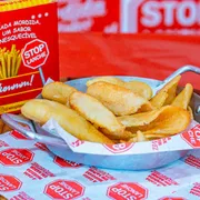 Porção de Fritas: Batata canoa+Embalagem (R$1,50) - Porção de Fritas (Ingredientes: Batata Frita)