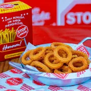 Porção de Fritas: Anel Cebola+Embalagem (R$1,50) - Porção de Fritas (Ingredientes: Batata Frita)