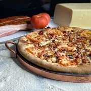 Tradicionais: Bacon - Pizza Média (Ingredientes: Bacon, Mussarela, Orégano)