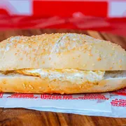 Sanduíche no Pão Francês: Pão Com Ovo - Sanduíche no Pão Francês (Ingredientes: Ovo Frito, Pão)