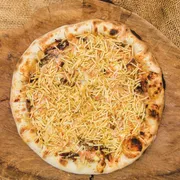 Especiais: Mineira - Pizza Grande (Ingredientes: Molho de Tomate, Muçarela,  Frango,  Bacon, Palmito,  Catupiry, Batata Palha,  Orégano)