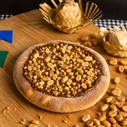 Especiais de Junho: Chocolate c/ amendoim - Chocolate ao leite com amendoim descascado.