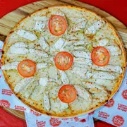 Especiais: File de Frango - Pizza Média (Ingredientes: File de Frango, Molho, Mussarela, Orégano, Tomate)