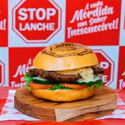 Sanduíches Especiais: StopFilé - Sanduíches Especiais (Ingredientes: Carne, Queijo Mussarela, Verduras)