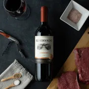 Vinhos: Vinho Chileno Tinto Concha Y Toro Reservado Carménère 750ml - Vinho Chileno Tinto Concha Y Toro Reservado Carménère 750ml