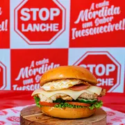 Sanduíches Especiais: StopFrango Especial - Sanduíches Especiais (Ingredientes: Frango, Ovo, Presunto, Queijo Mussarela, Verduras)