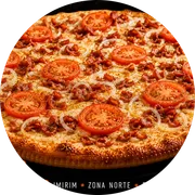 Tradicionais: Bacon - Pizza Grande (Ingredientes: Azeitonas, Bacon, Cebola, Mussarela, Orégano, Tomate)