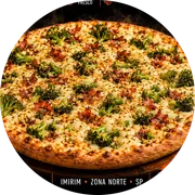 Tradicionais: Brócolis Coberto Com Mussarela - Pizza Grande (Ingredientes: Alho Frito, Azeitonas, Bacon, Brócolis, Coberto Com Mussarela, Orégano)