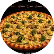Especiais: Vegetariana Coberto Com Mussarela - Pizza Grande (Ingredientes: Abobrinha, Azeitonas, Brócolis, Champignon, Coberto Com Mussarela, Orégano, Palmito)