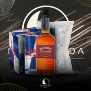 Kit Whisky c/6 Red Bull: Combo Jack Daniels´ Triple Mash700ml c/6 Red Bull + Gelo 3kg)