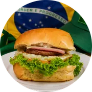 Sanduíches: X-Salada - Hambúrguer (Ingredientes: Alface, Carne, Ovo, Pão, presunto de peru, Queijo, Tomate)