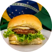 Sanduíches: X-Maionese - Hambúrguer (Ingredientes: Alface, Carne, Pão, presunto de peru, Queijo, Tomate)