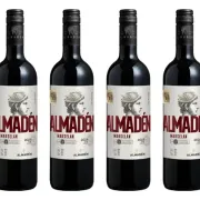 Vinhos: Vinho Almadén 750ML)