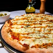 Frango: Frango c/ Catupiry Original - Pizza Grande (Ingredientes: Catupiry Original, Frango, Molho de Tomate Artesanal)