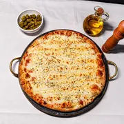 Queijo: Dois Queijos - Pizza Grande (Ingredientes: Molho de Tomate Artesanal, Mussarela, Requeijão)