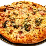 Calabresa: À Moda do Chefe - Pizza Grande (Ingredientes: Bacon, Calabresa Moída, Escarola, Molho de Tomate Artesanal, Mussarela)
