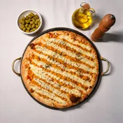Frango: Frango com Requeijão - Pizza Grande (Ingredientes: Frango Desfiado, Molho de Tomate Artesanal, Requeijão)