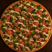 Salgadas: Brócolis - Pizza Grande (Ingredientes: Molho, Mussarela, Brócolis, Tomate, Catupiry, Bacon, Orégano)