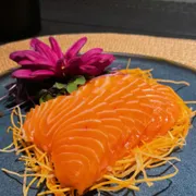 Sashimi: Salmão 08 Peças - Sashimi Normal (Ingredientes: Salmão)