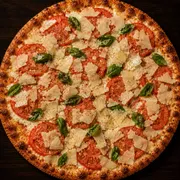 Salgadas: Margherita - Pizza Grande (Ingredientes: Molho, Mussarela, Tomate, Parmesão, Orégano, Manjericão)